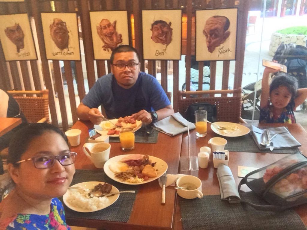 breakfast-at-the-tides-shangri-la-mactan