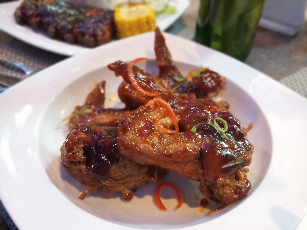 Cafe Elora - chicken wings 2