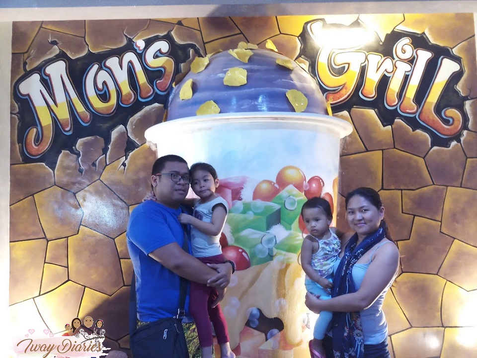 Mon's Grill Mahayag and Iway Family