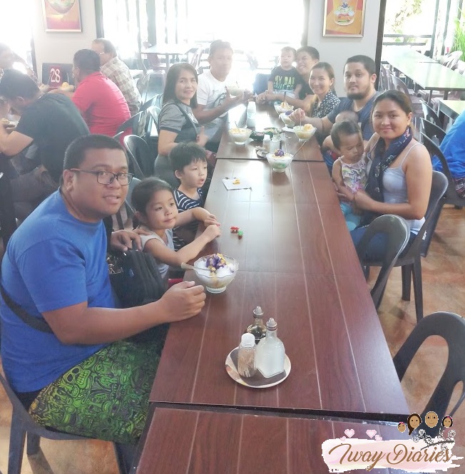 Mons Grill Mahayag with Family2