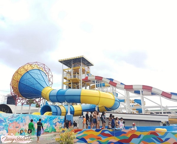 Waterworld Cebu Slide